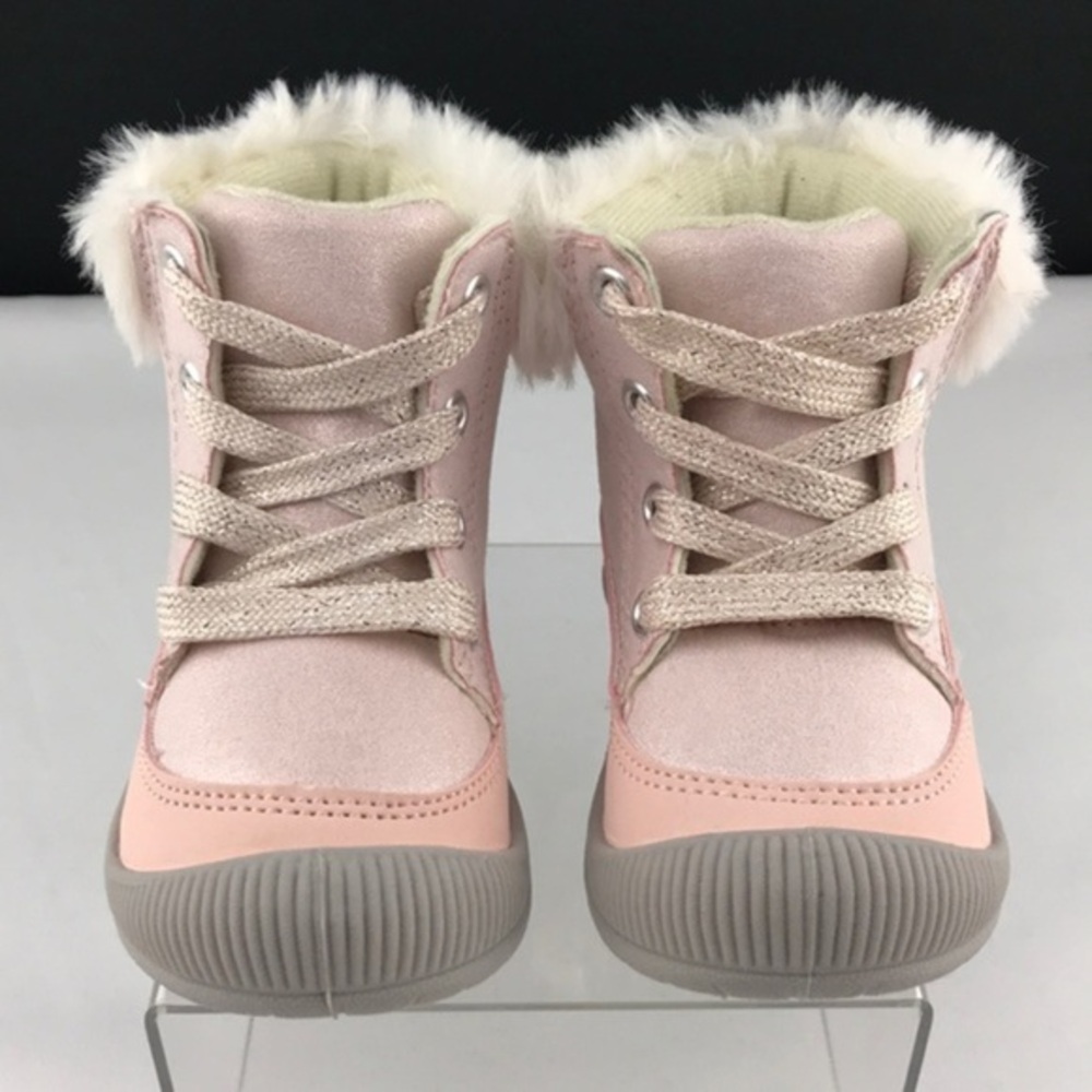 OshKosh B’gosh - **Last One**. ‘Boots’ pink/fur/rubber tip. SZ: 5. NWT